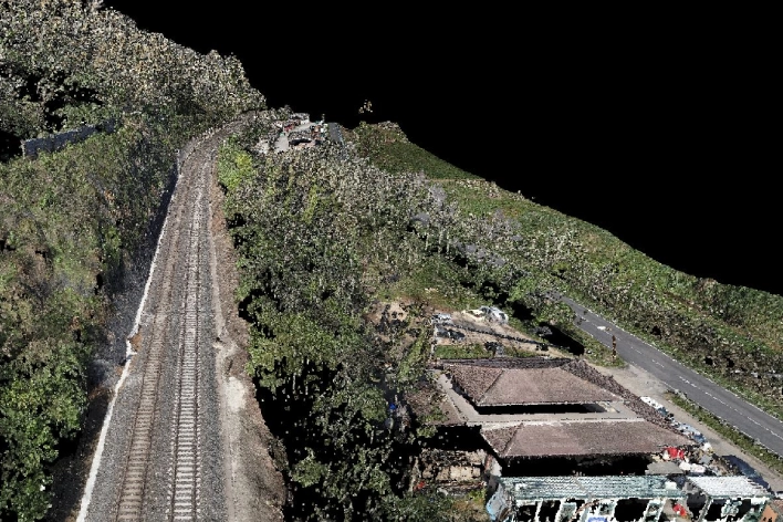 Foto nuvola di punti ferrovia di Geodesis Srl, studio di rilievi topografici Roma